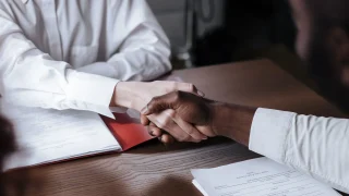 信頼を育て、次につなげる|信頼構築・定期フォロー・アップセル