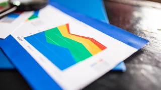 顧客理解とデータ分析|感覚と数字、両方で顧客を見る