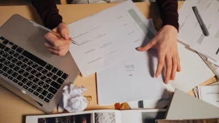商談前の業界研究のやり方|15分でできる下調べの型