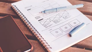 ワイヤーフレームとは?サイトの「設計図」を描く